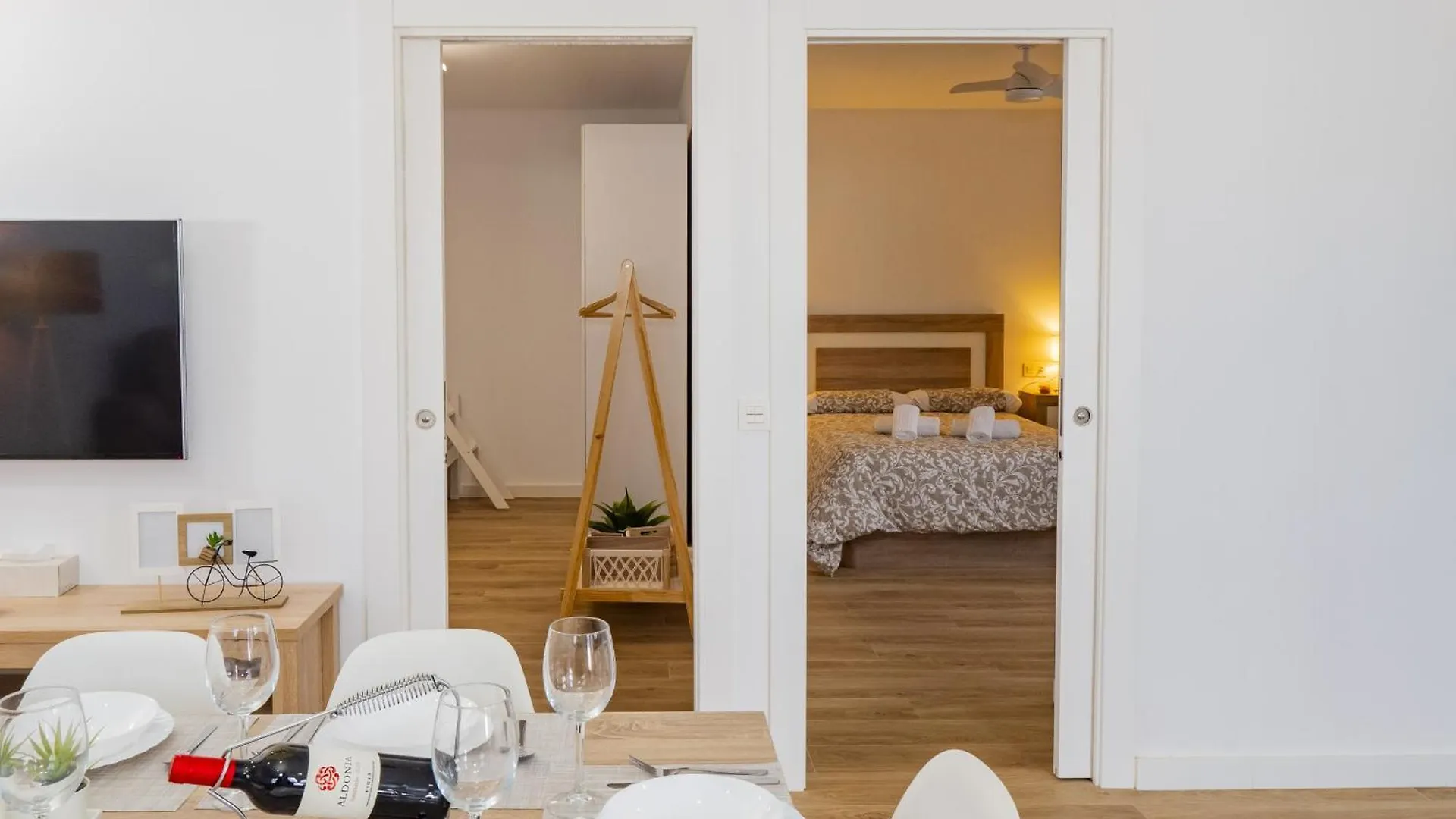 Cubo'S Casa Soles & Football Field Fuengirola