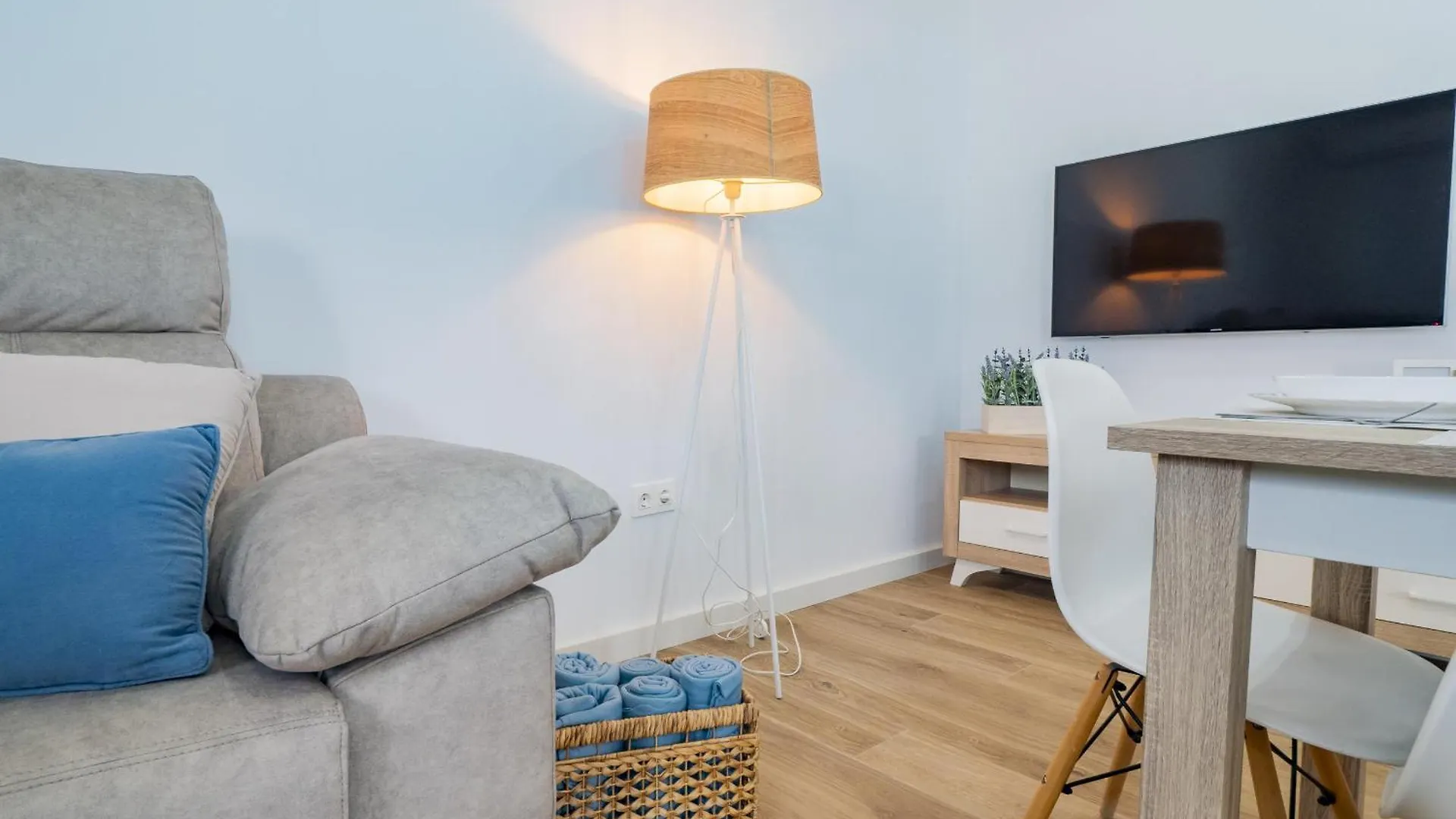 Cubo'S Casa Soles & Football Field Fuengirola