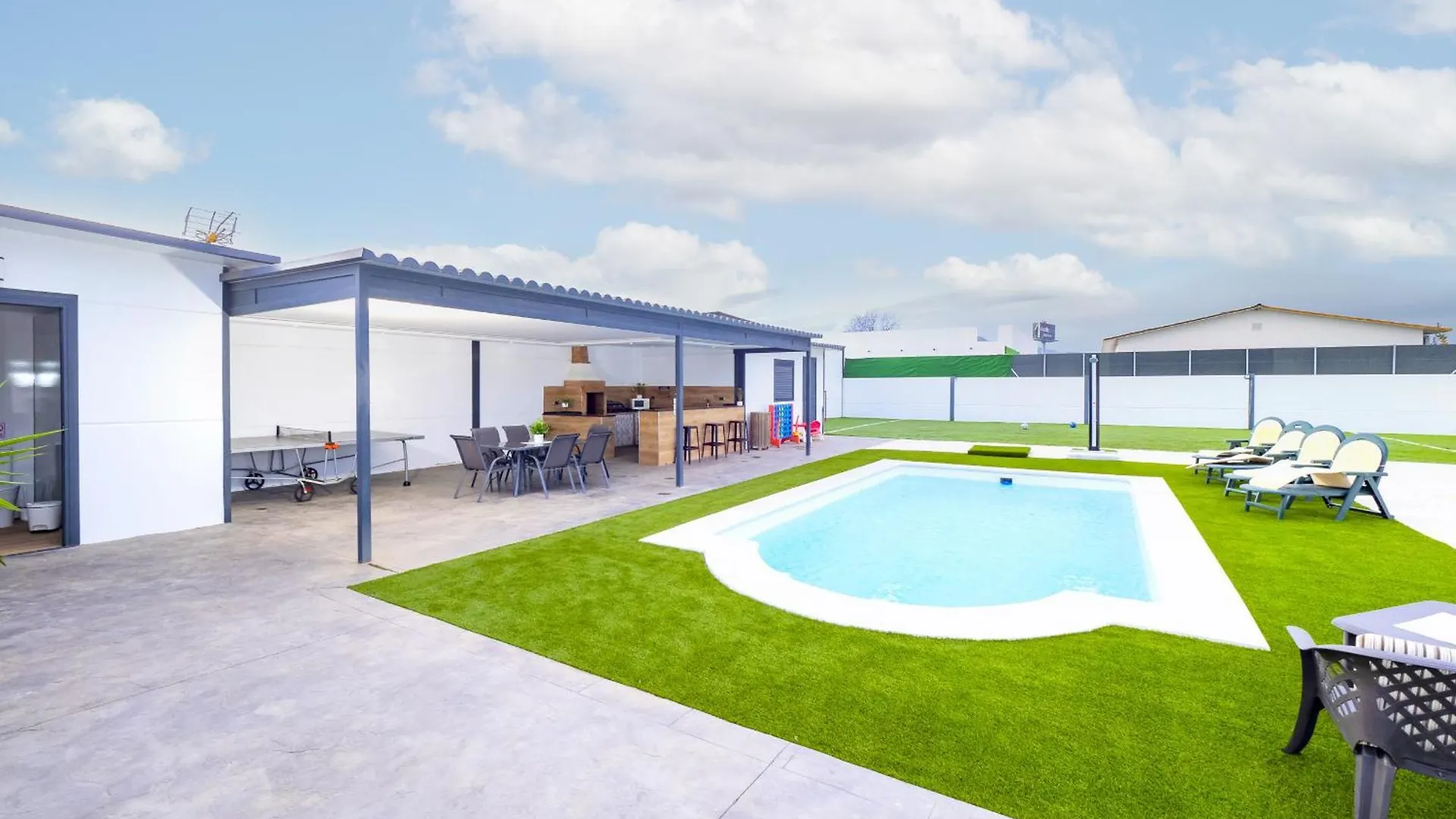 Holiday home Cubo'S Casa Soles & Football Field Fuengirola