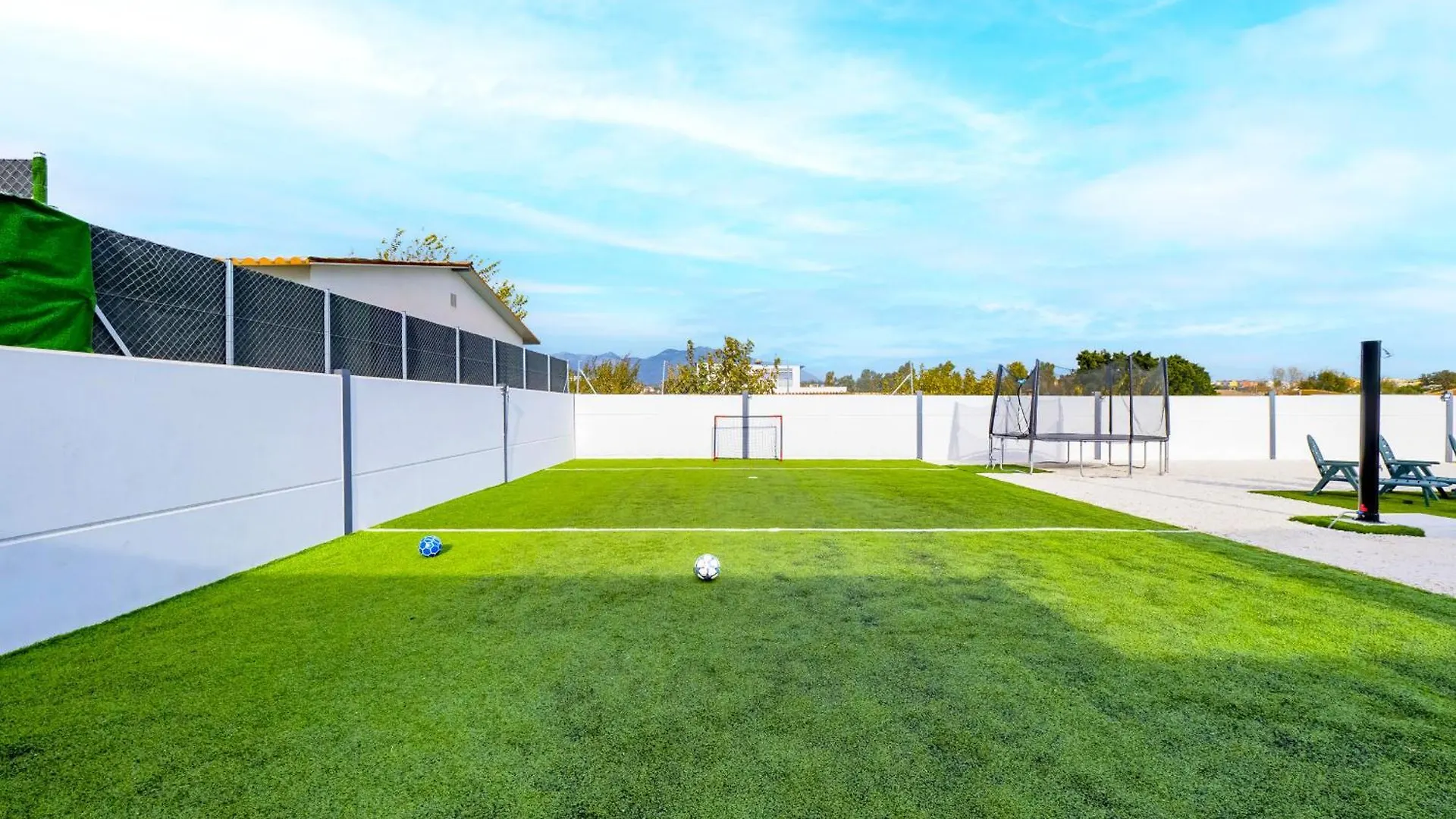 Cubo'S Casa Soles & Football Field Fuengirola 0*,  Spain