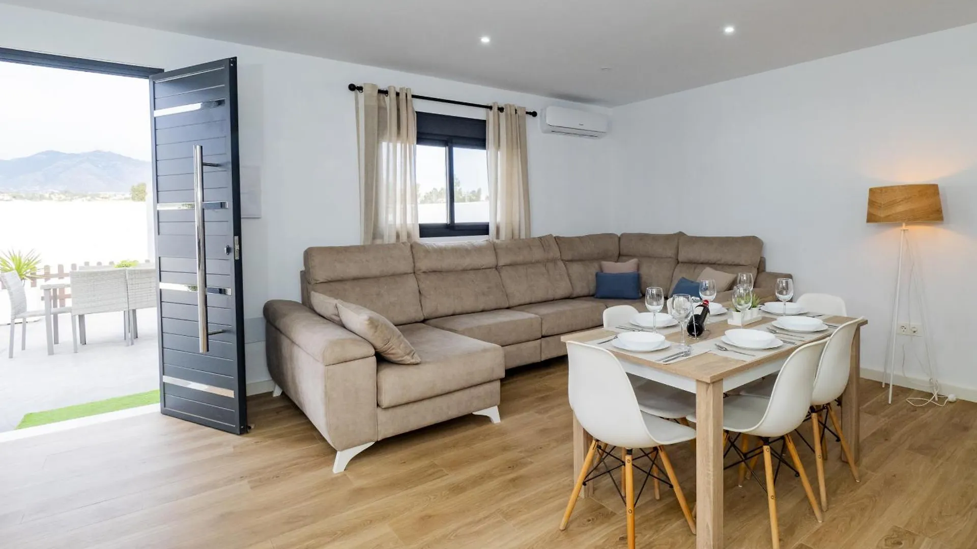 Holiday home Cubo'S Casa Soles & Football Field Fuengirola Spain